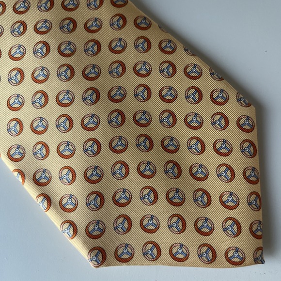 Brooks Brothers Makers‎ 100% Silk USA Made Neck Tie Yellow Steering Wheel NWT - Picture 1 of 6